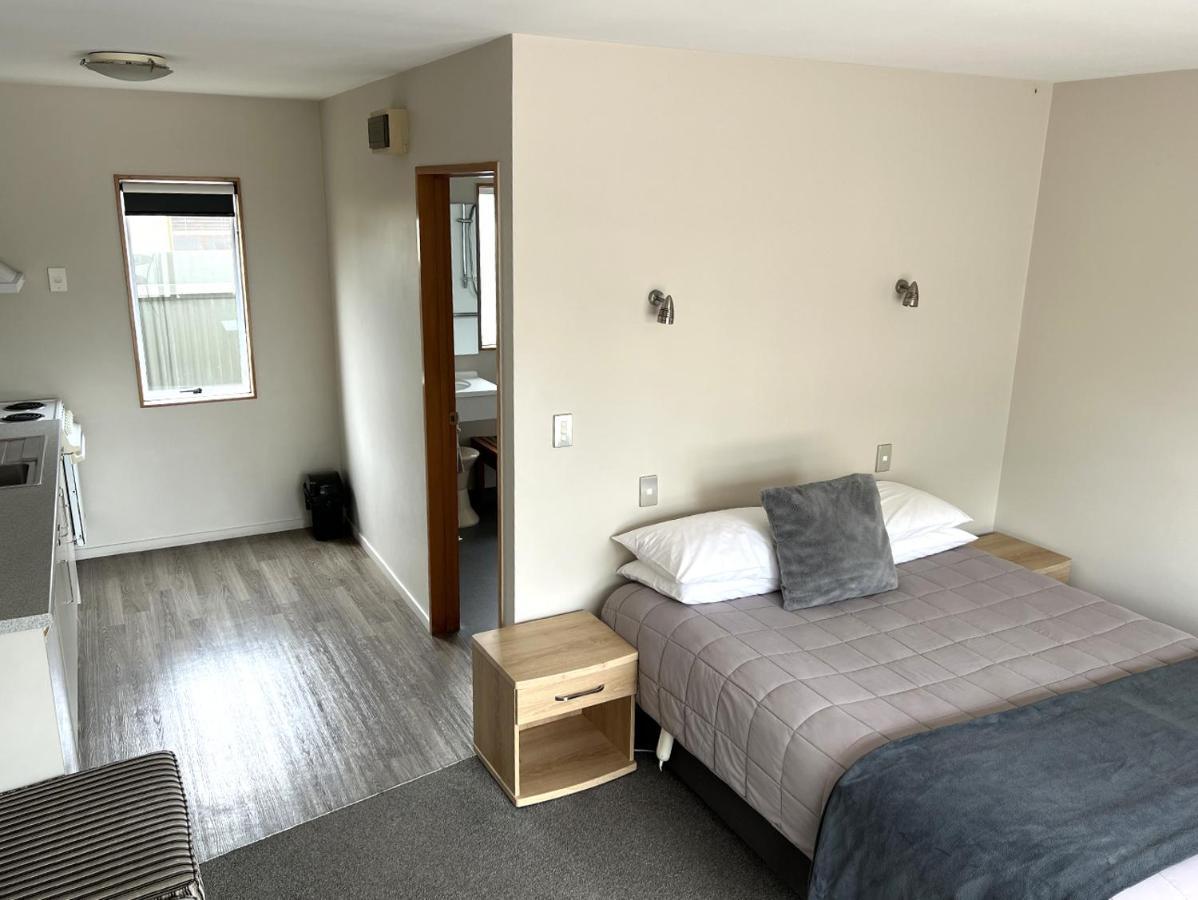 Jade Court Motel Гокітіка Екстер'єр фото